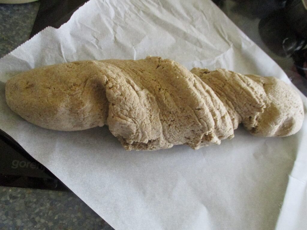 Rozs kenyér elkészítésének 6. lépése