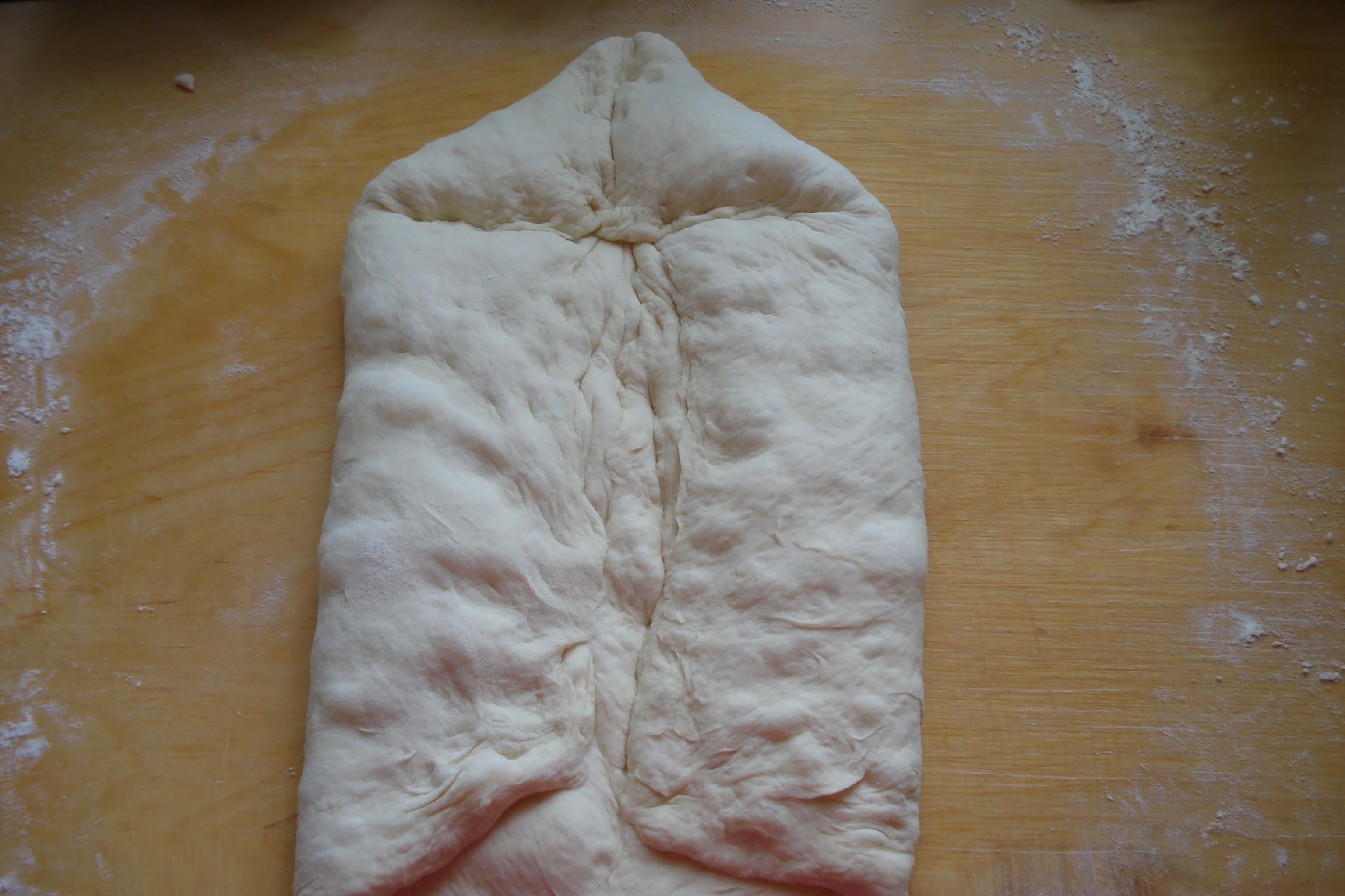 Fehér kenyér elkészítésének 1. lépése